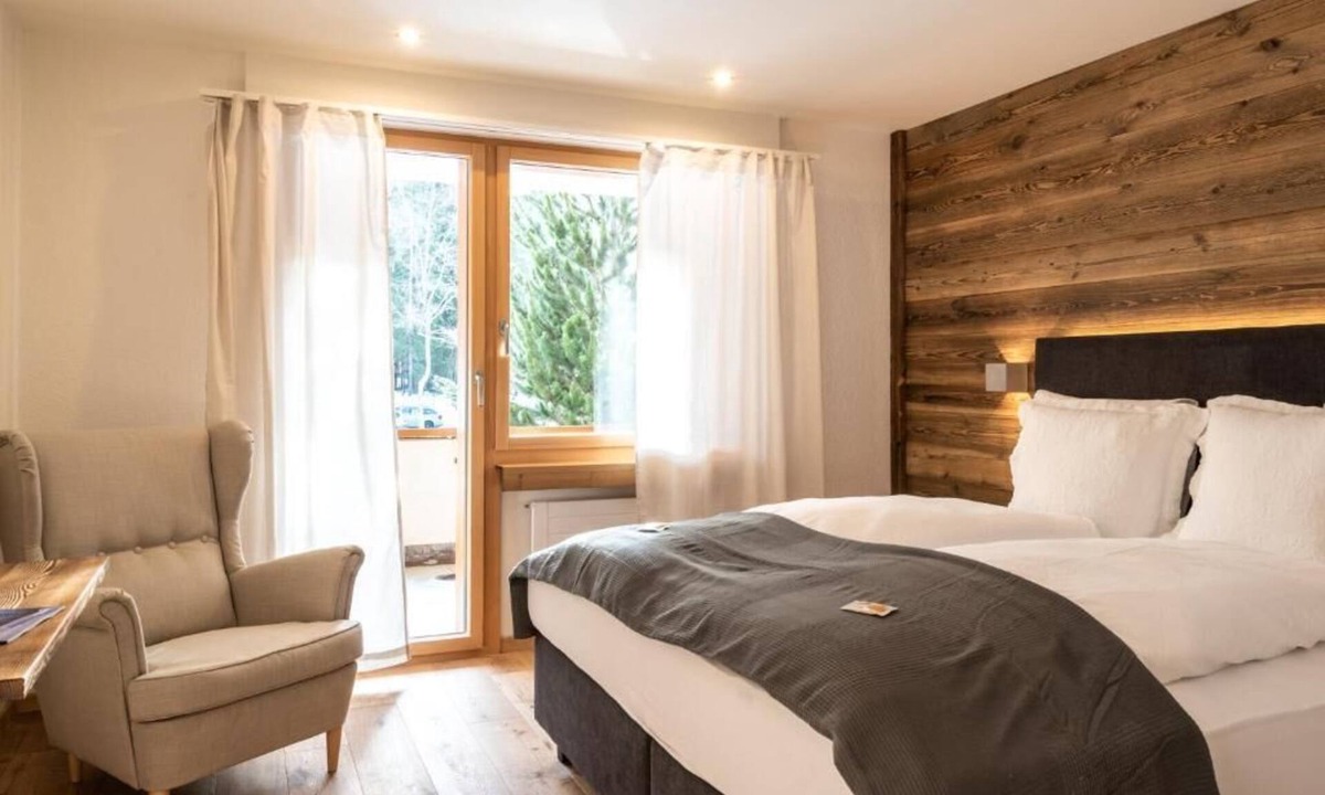 Kandersteg Hotel | Hotel Ermitage Kandersteg