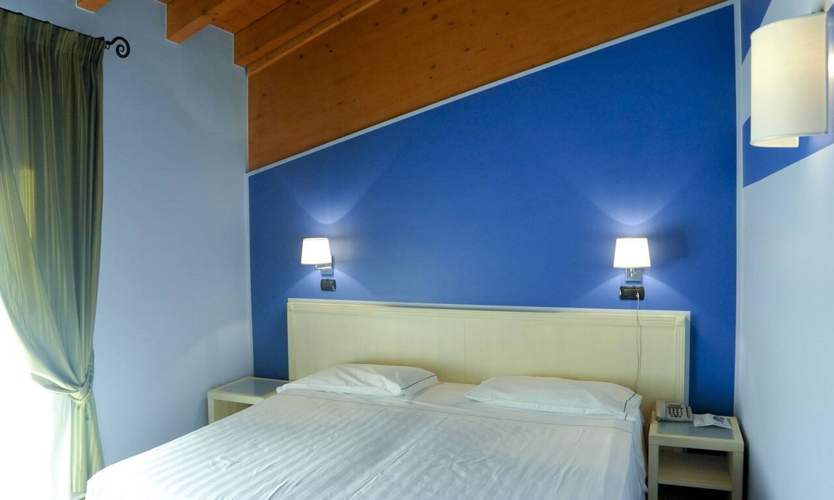 Capolago Hotel | Hotel Ristorante Vecchia Riva