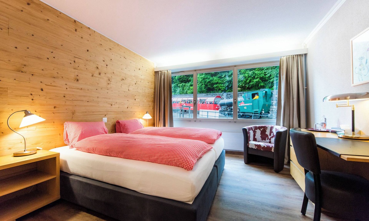 Brienz Hotel | Hotel Weisses Kreuz Brienz
