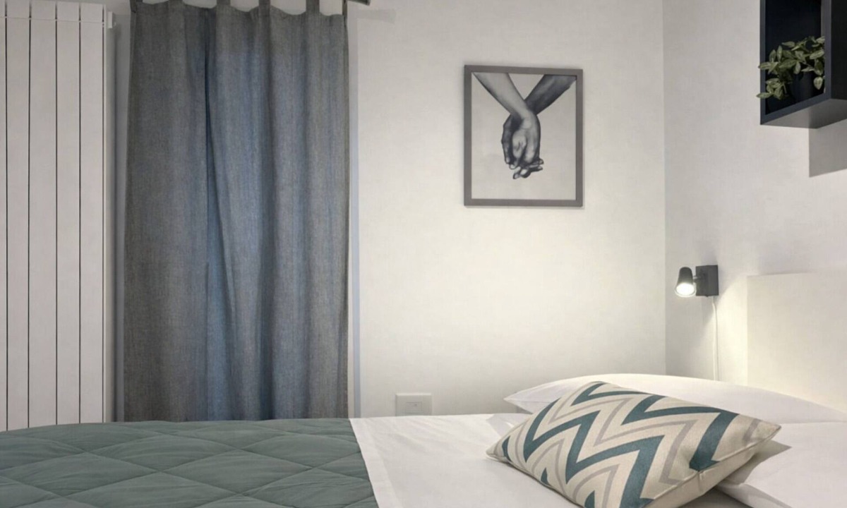 Lavena Ponte Tresa Apartment | HOUSEHOLD AT THE LAKE