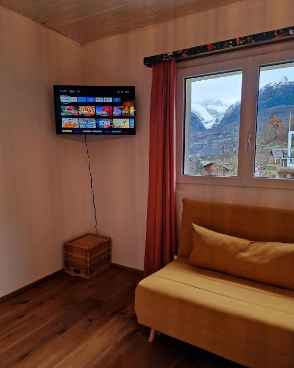 Visperterminen Apartment | Kunstplanet im Herzen der Alpen am Planetenweg