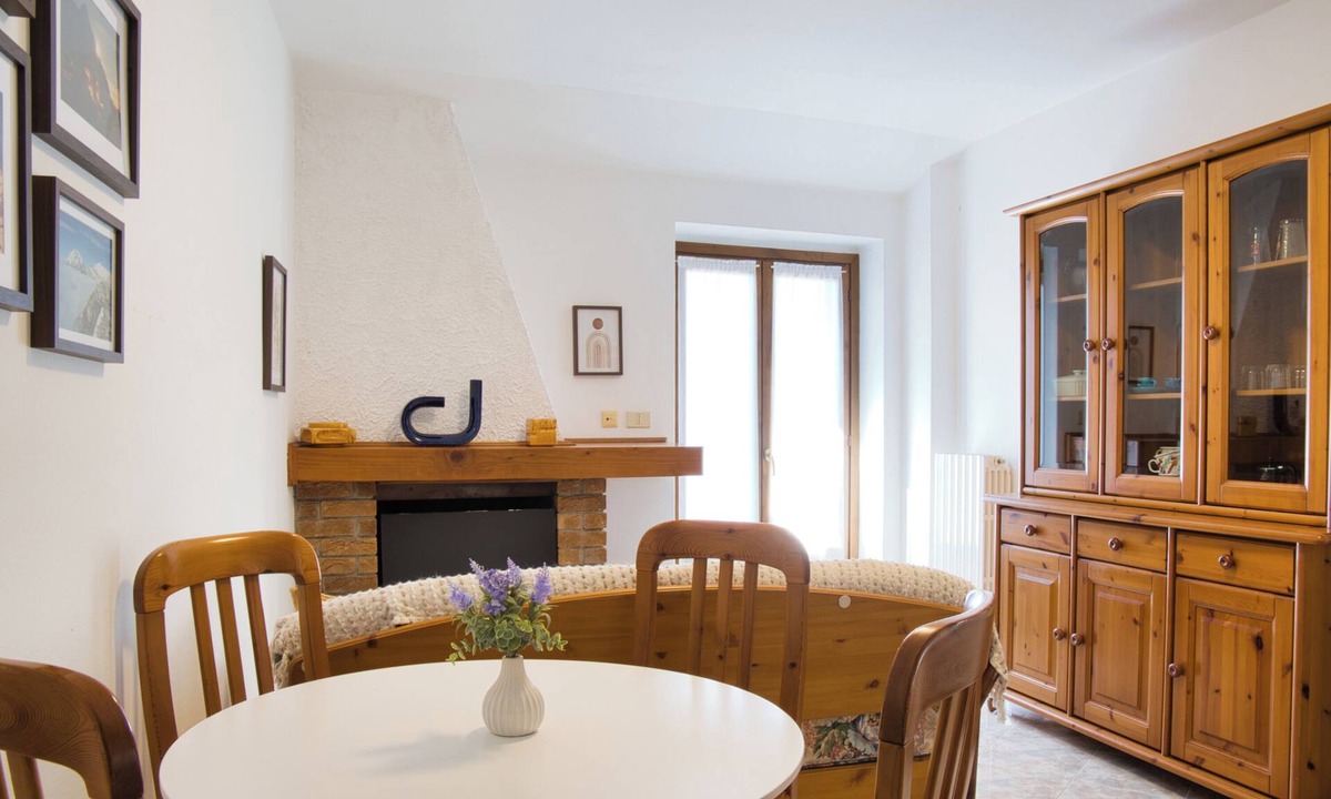 Barzio Apartment | Lòbia in via Parrochiale - app. Legno (P2)