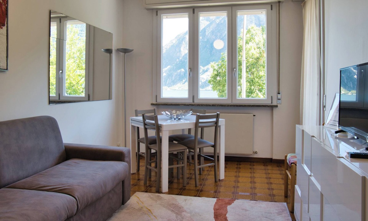 Abbadia Lariana Apartment | La finestra sul lago