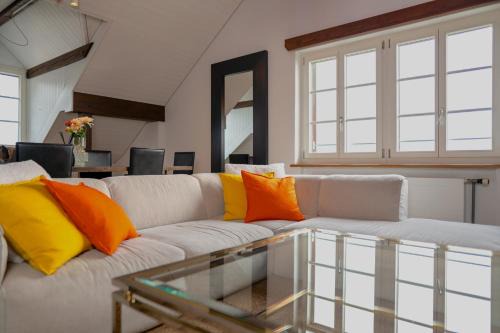 Ligerz Apartment | Lakefront Grand Residence