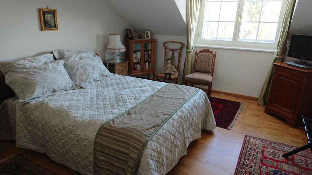 Genolier House | Le Lierre B&B