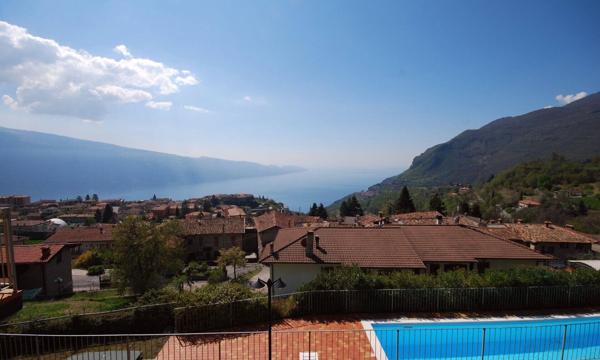 Gardola Apartment | Lince by Theater Home, with pool and lake view