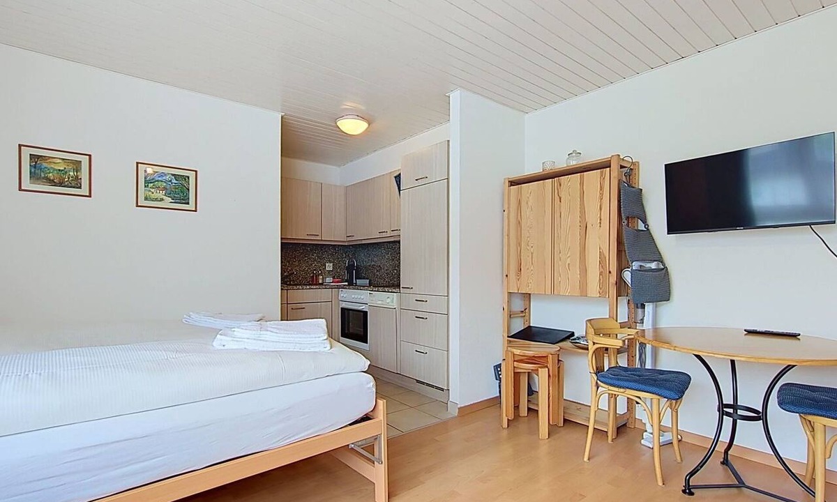 Davos-Dorf Apartment | Lovely apartment for 2 people with WIFI, TV, pets allowed and panoramic view