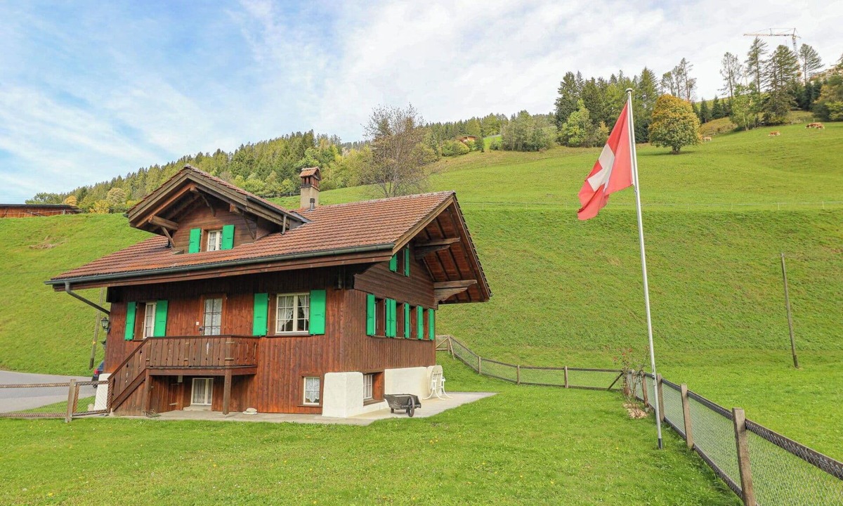 Lenk Apartment | Lovely apartment for 8 guests with WIFI