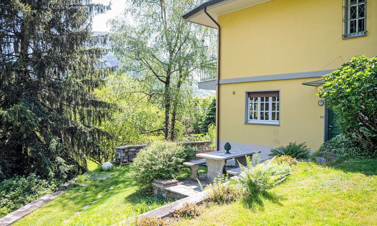 Mergozzo Apartment | Lovely apartment for 6 guests with WIFI, TV and terrace