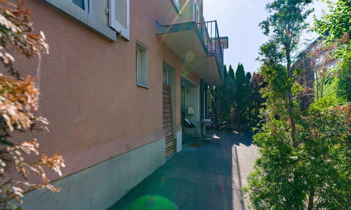 Kriens Apartment | Lucerne Bright Double Room by Mount Pilatus