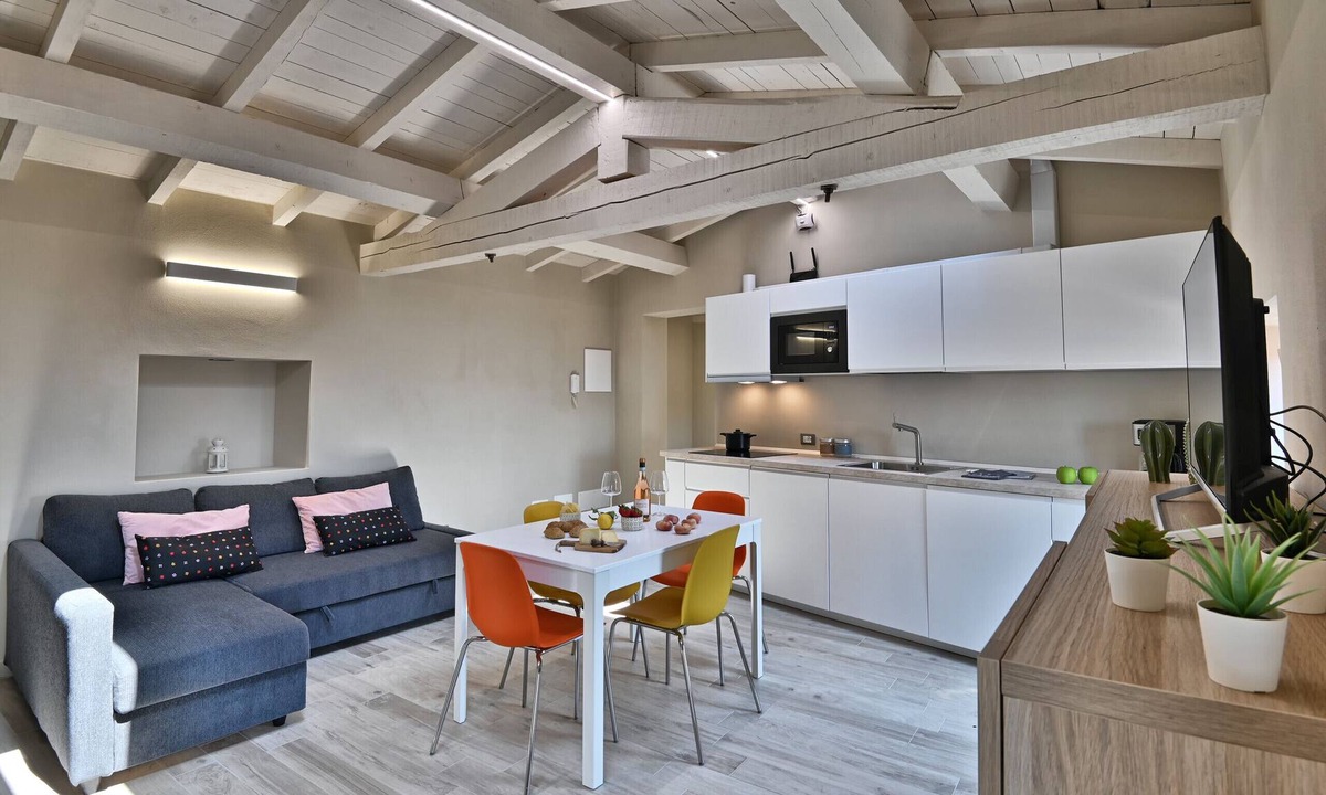 Aer Apartment | Luna by Theater Home, in the historic center