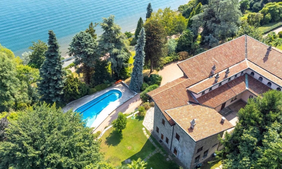 Stresa Villa | Luxury Lakeside Retreat with a Pool near Stresa! Lake Maggiore Villa Romanza