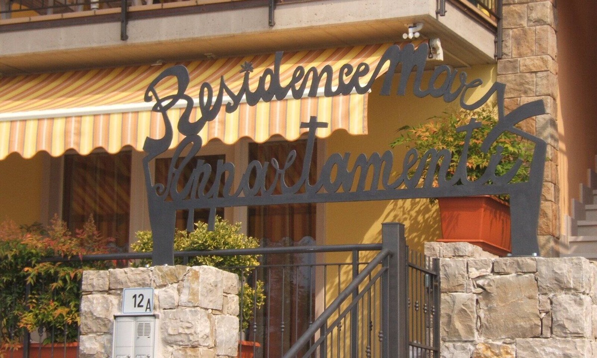Magugnago Apartment | Mary Apartments - Apartment No. 3 3-rooms 70m²