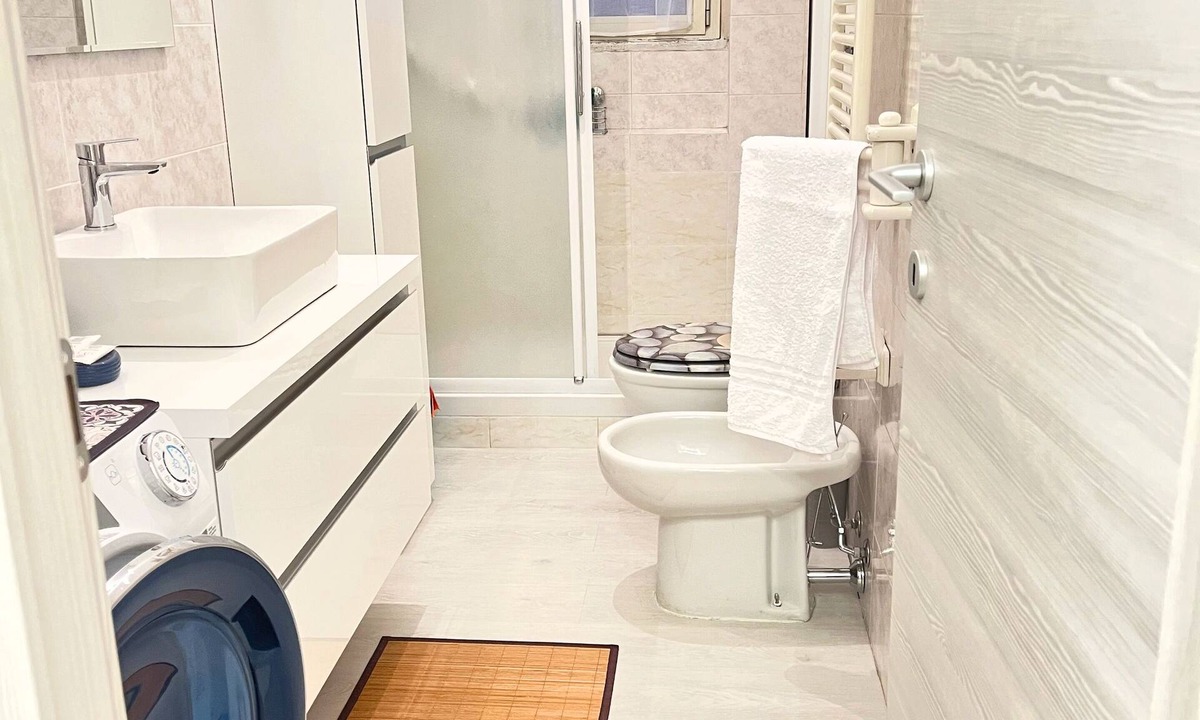 Bollate Apartment | Modern and Elegant: just minutes from Rho Fiera and Milan