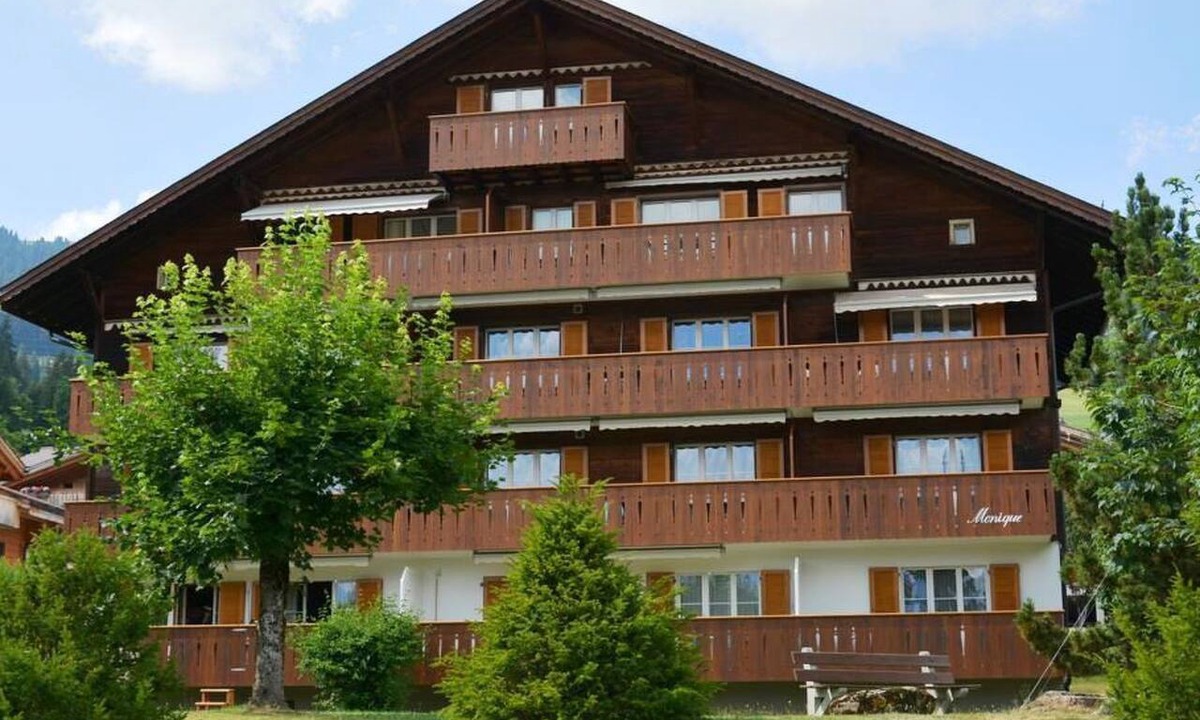Schoenried Apartment | Monique Nr. 14 Appartement/Fewo, Dusche oder Bad, WC 5-Bettwohnung by Interhome