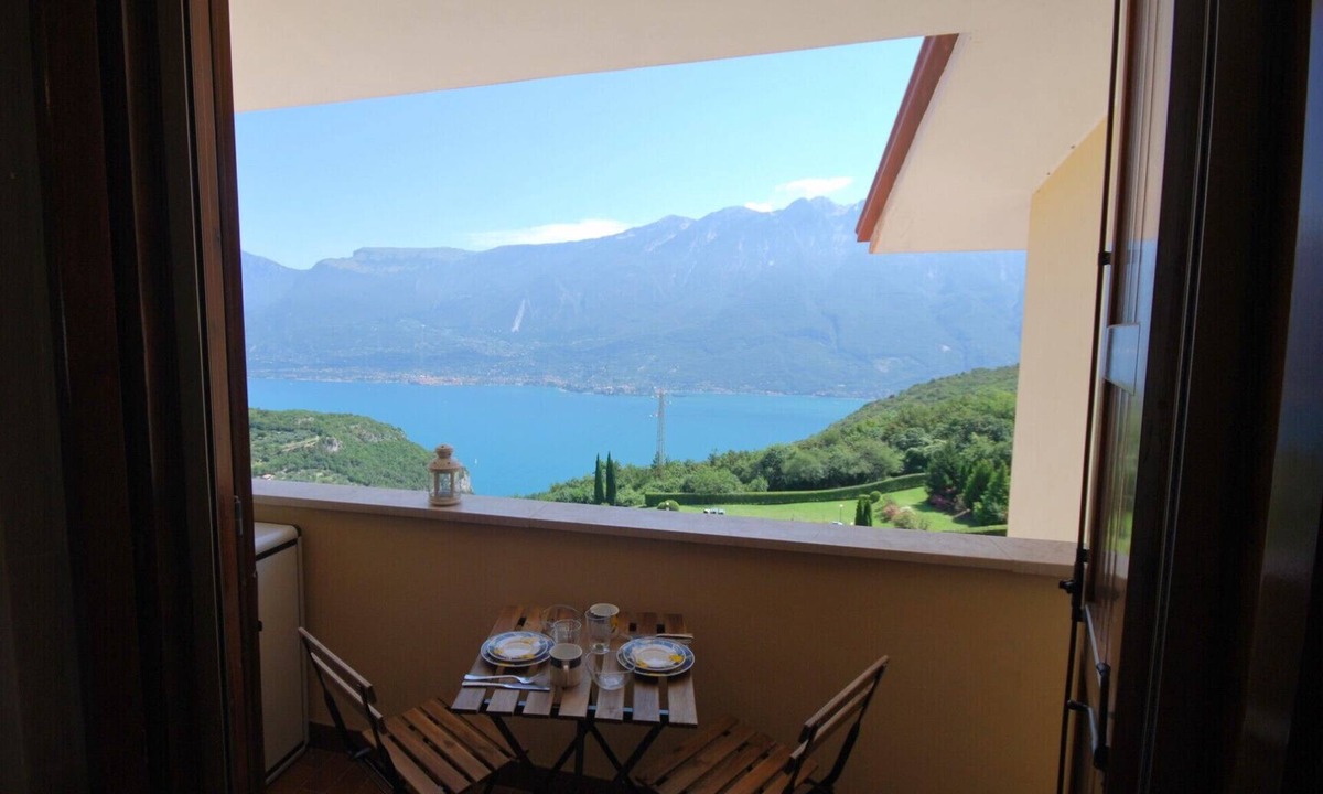Prabione Apartment | Nadia by Theater Home, with garden and marvellous lake view
