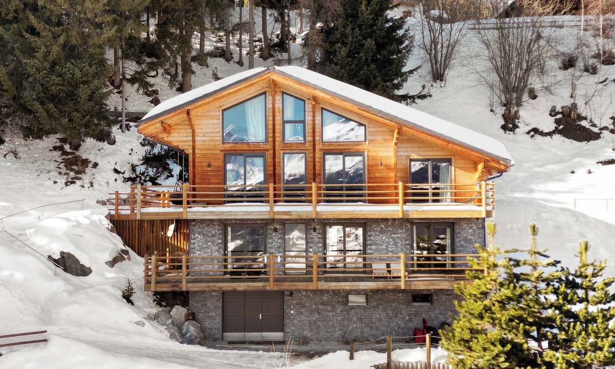 Vex Ski Chalet | Newly Opened: Chalet Les Monts Sables