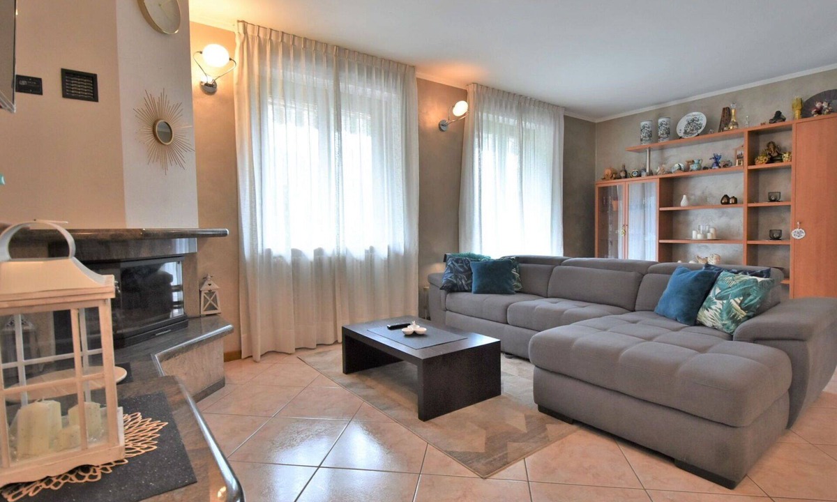Valtellina Apartment | Nice apartment for 5 guests with WIFI, A/C, TV and terrace