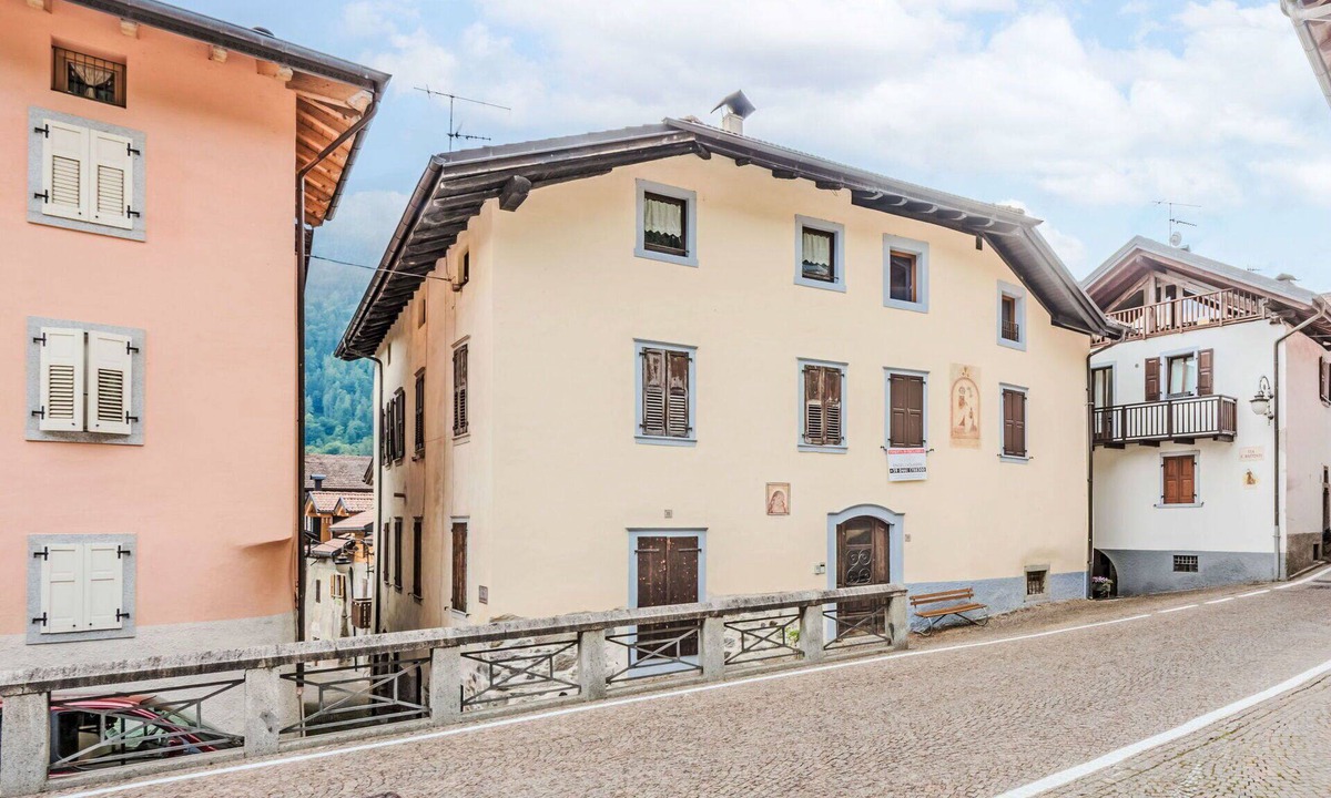 Bocenago Apartment | Nice apartment for 6 people with WIFI and TV