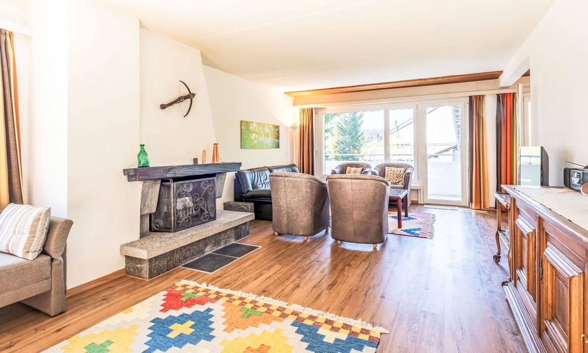 Laax Apartment | Nice apartment for 6 people with WIFI, TV, balcony and panoramic view