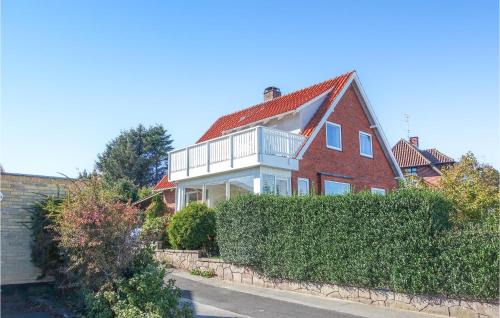 Tejn House | Nice Home In Allinge With Kitchen