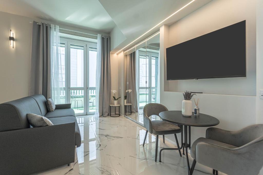 Porta Tenaglia Apartment | Olympias Moscova Suite