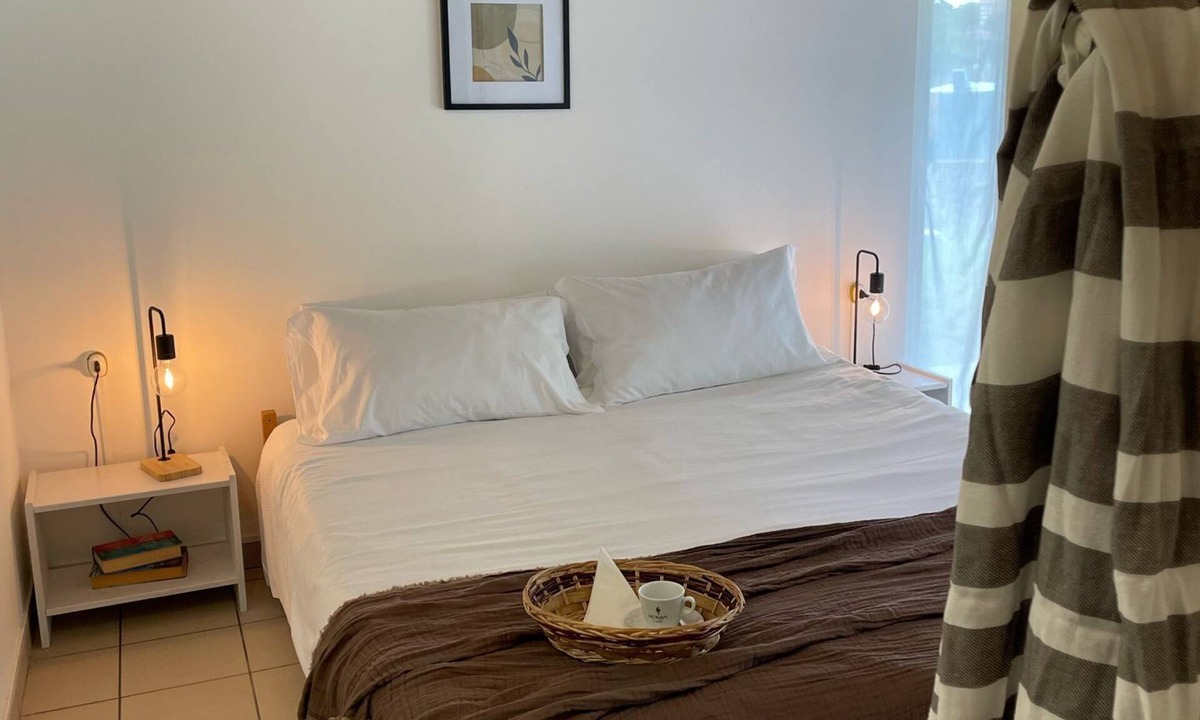 Laveno Hostel | Ostello Casa Rossa