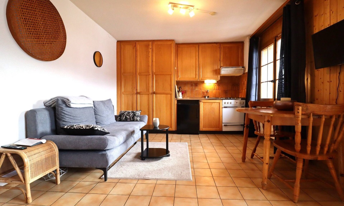 St. Luc Apartment | Outside: studio for 2 people with balcony overlooking the Matterhorn, located in a residence with el