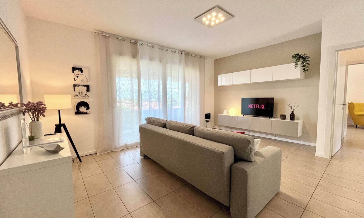Cassago Brianza Apartment | Panoramic mountain views (Between Como, Milan and Lecco)