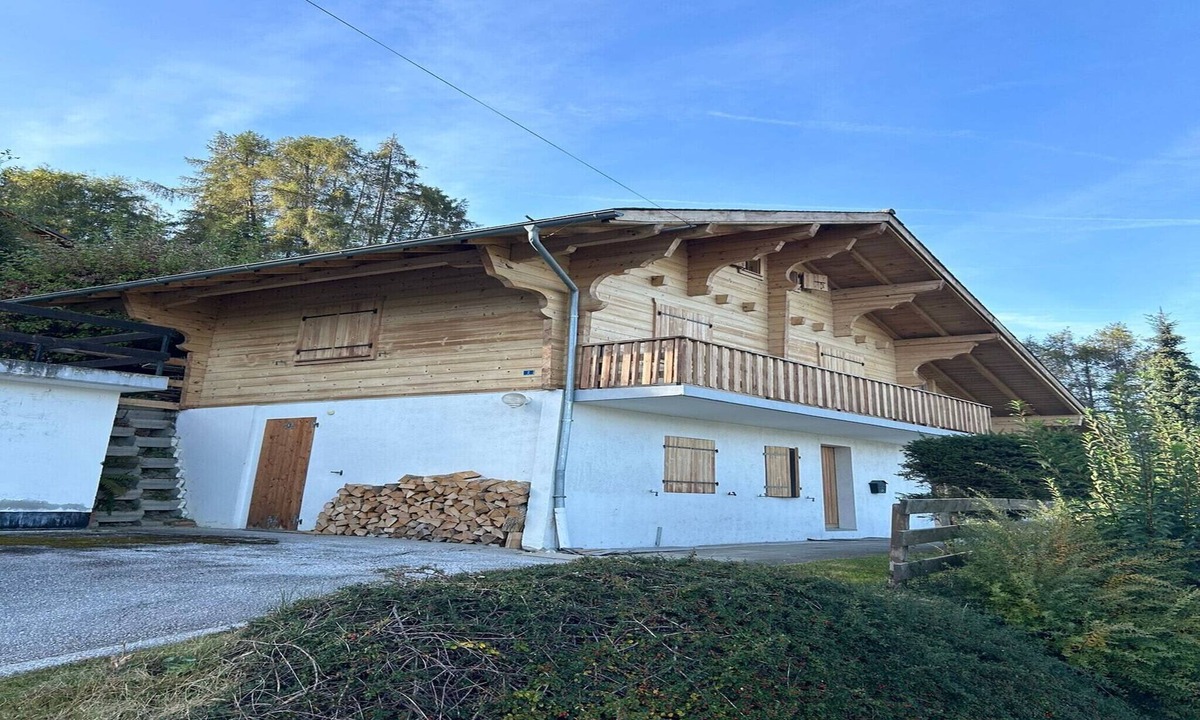 Veysonnaz Ski Chalet | Pet-friendly chalet in Veysonnaz
