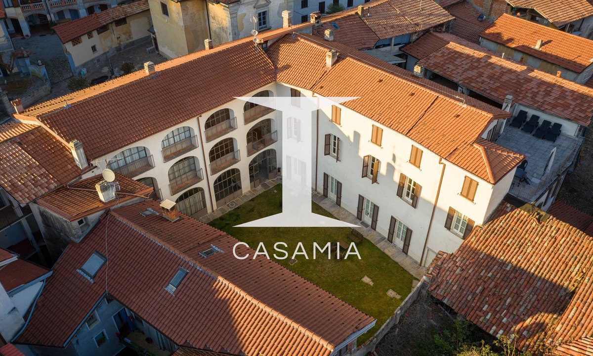 Castello Cabiaglio Apartment | PM1