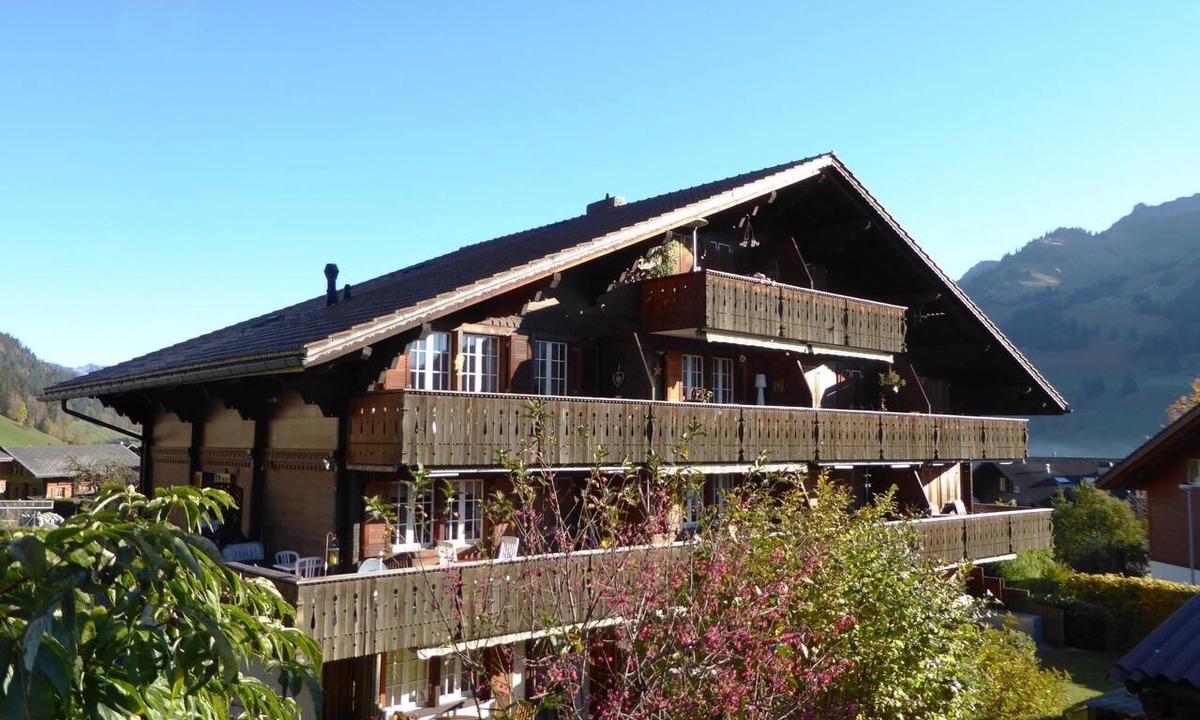 Zweisimmen Apartment | Résidence Sonnegg (Herrli) Appartement/Fewo, Dusche oder Bad, WC 4-Bettwohnung by Interhome