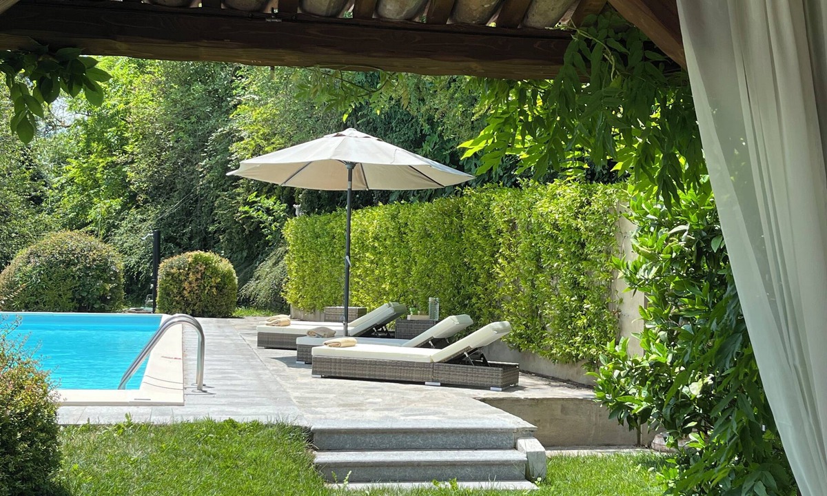 Odalengo Piccolo House | Recently Tastefully Renovated Luxury Country House with Stunning Views