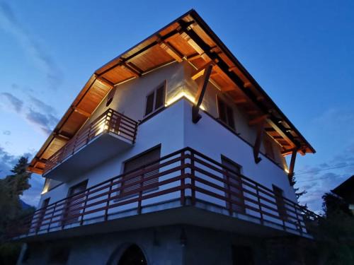 Pralungo Bed & Breakfast | Rosso di Sera B & B