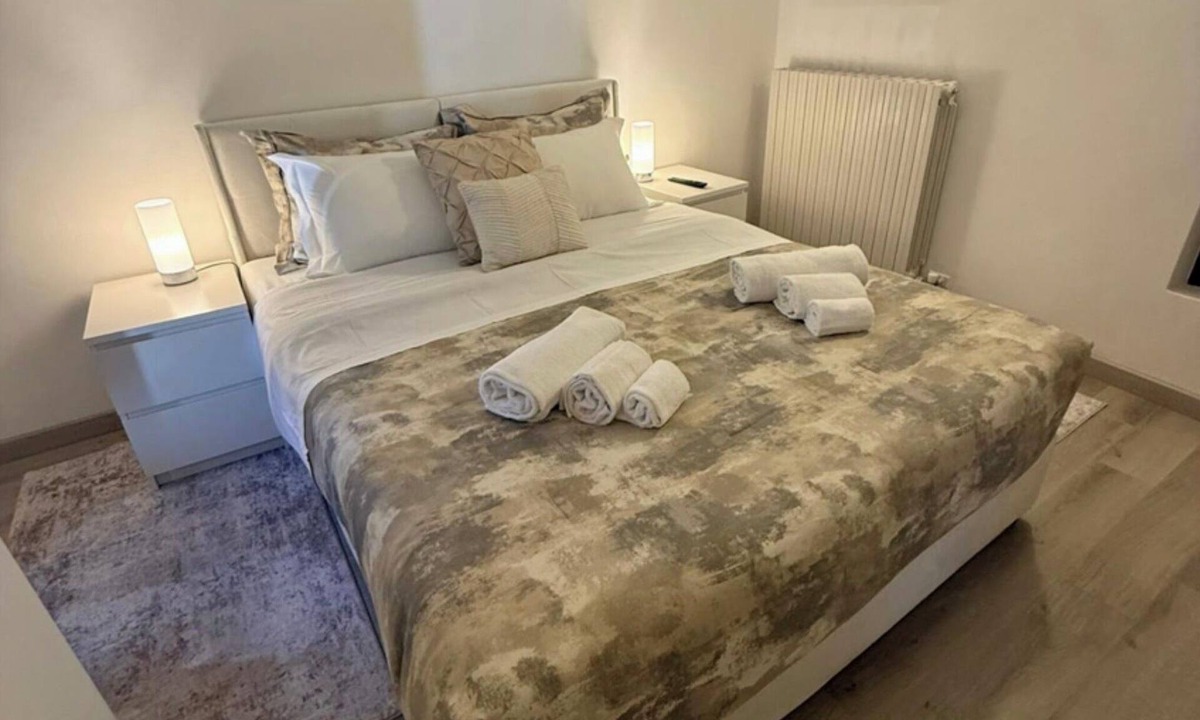 San Zeno Apartment | San Zeno Charm ♡ Walk to Verona's City Center ♡ A/C & Parking