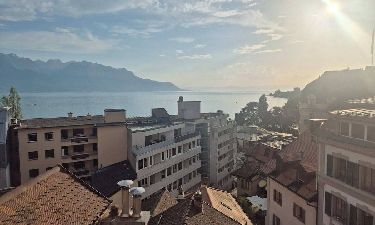 Montreux City Centre Apartment | Simple but amazing 1-bedroom studio in Montreux near the lake and train station