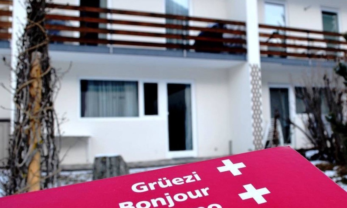 Meierhof Apartment | Solaria 36 Appartement/Fewo, Dusche oder Bad, WC 3-Zimmerwohnung by Interhome