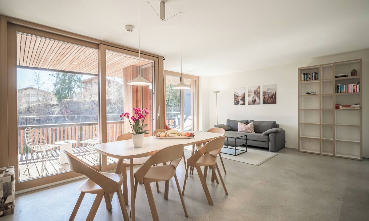Flims Apartment | Stenna Sulegliada - bright and modern 3.5 room apartment for 4 people (58m2).