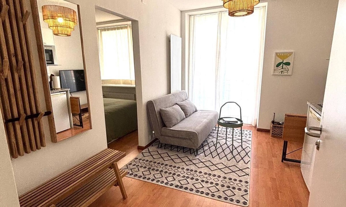 District 4 Apartment | Stilvolle Wohnung im Herzen von Zürich. 24h Self Check In