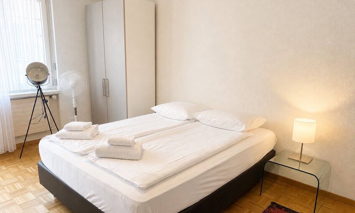 Hochschulen Apartment | Terrific studio in the city centre (Art 9)