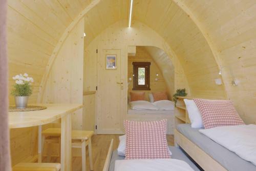 Alpnach Other | Traumhafter POD-XL mit Seesicht - inklusive privatem Bad und Terrasse