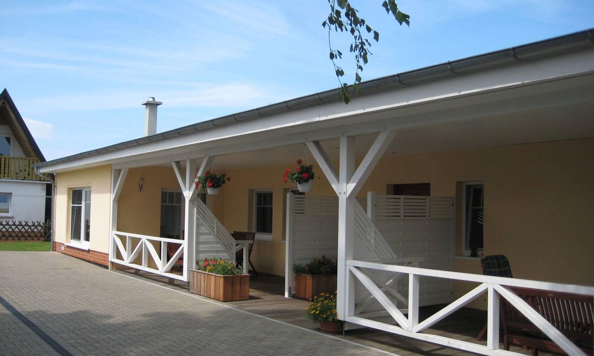 Borgerende Apartment | Vacation apartment/apartment for 6 guests with 84m² in Börgerende (59039)