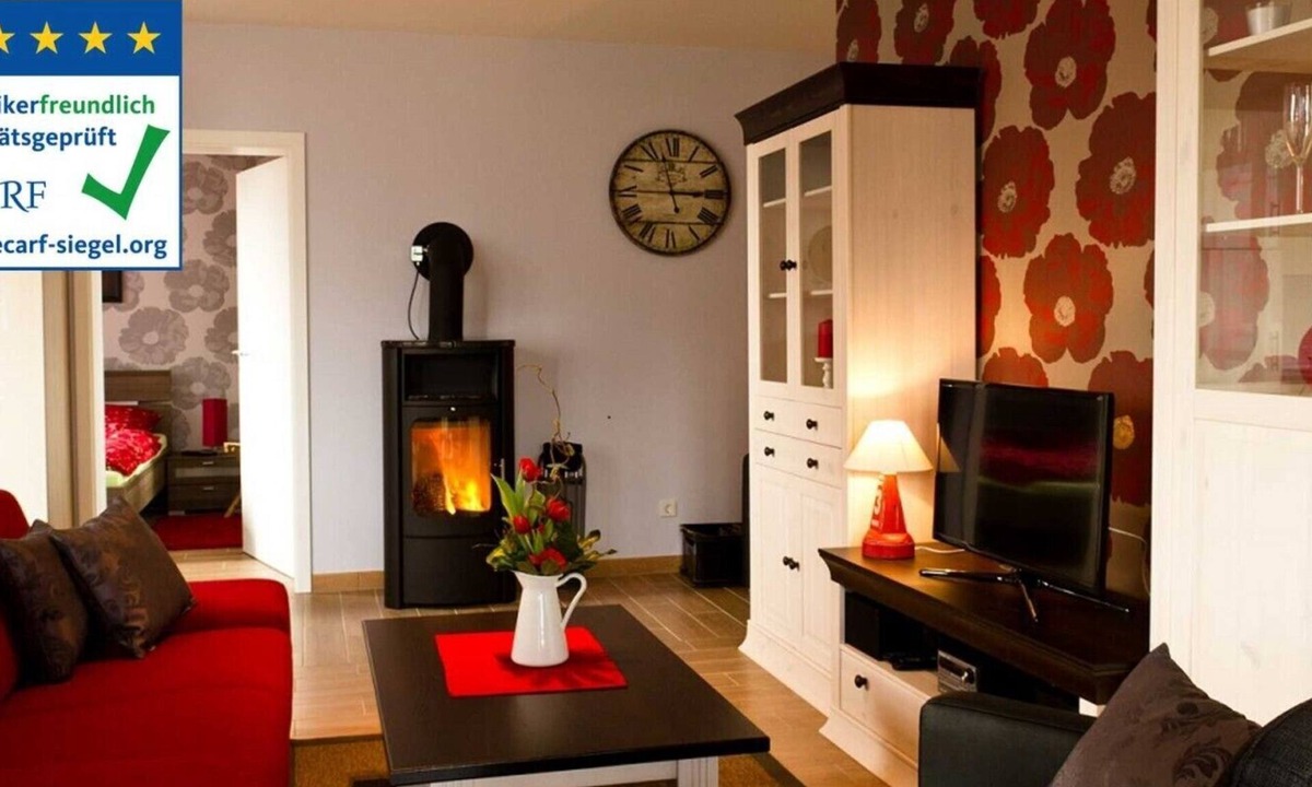 Grossenbrode Apartment | Vacation apartment Leuchtturm 2 in Großenbrode. ECARF-certified & allergy-friendly. Wellness oasis with sauna & bathtub and practical washing machine with clothes horse. Incidental costs included