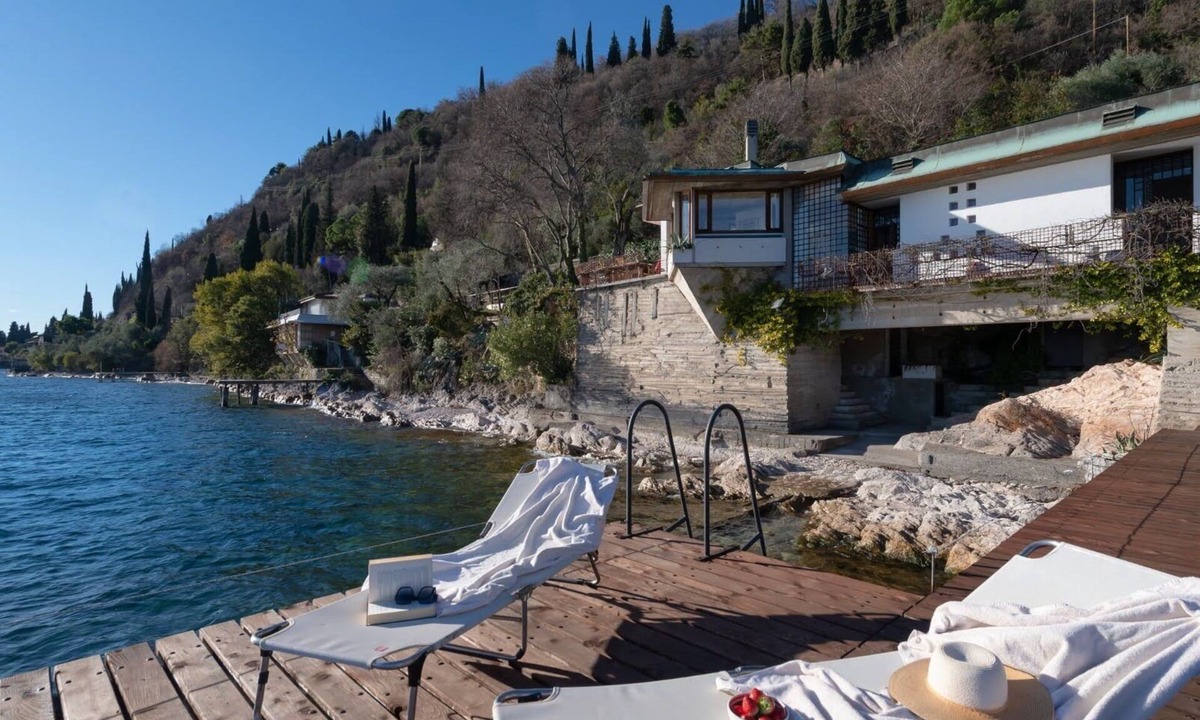 Toscolano Maderno Villa | Villa Anna right by the lake