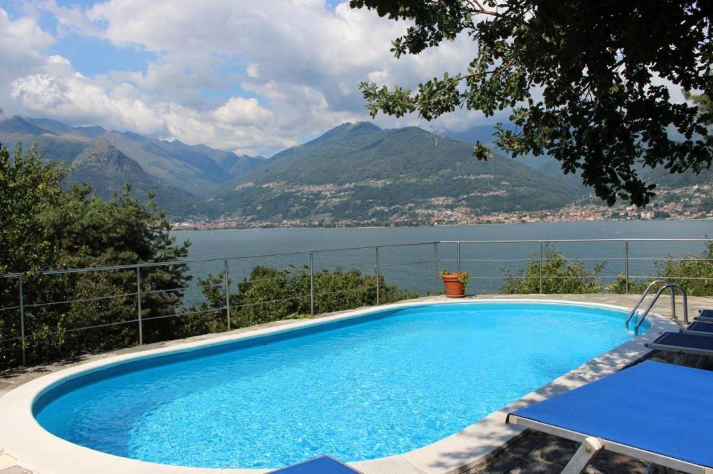Colico House | Villa Erica con piscina privata sul lago di Como