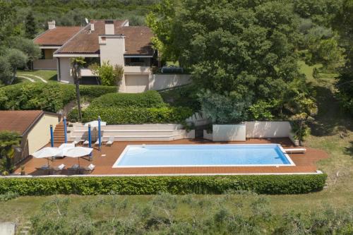 Bussolengo Villa | Villa Italiana with Private Pool