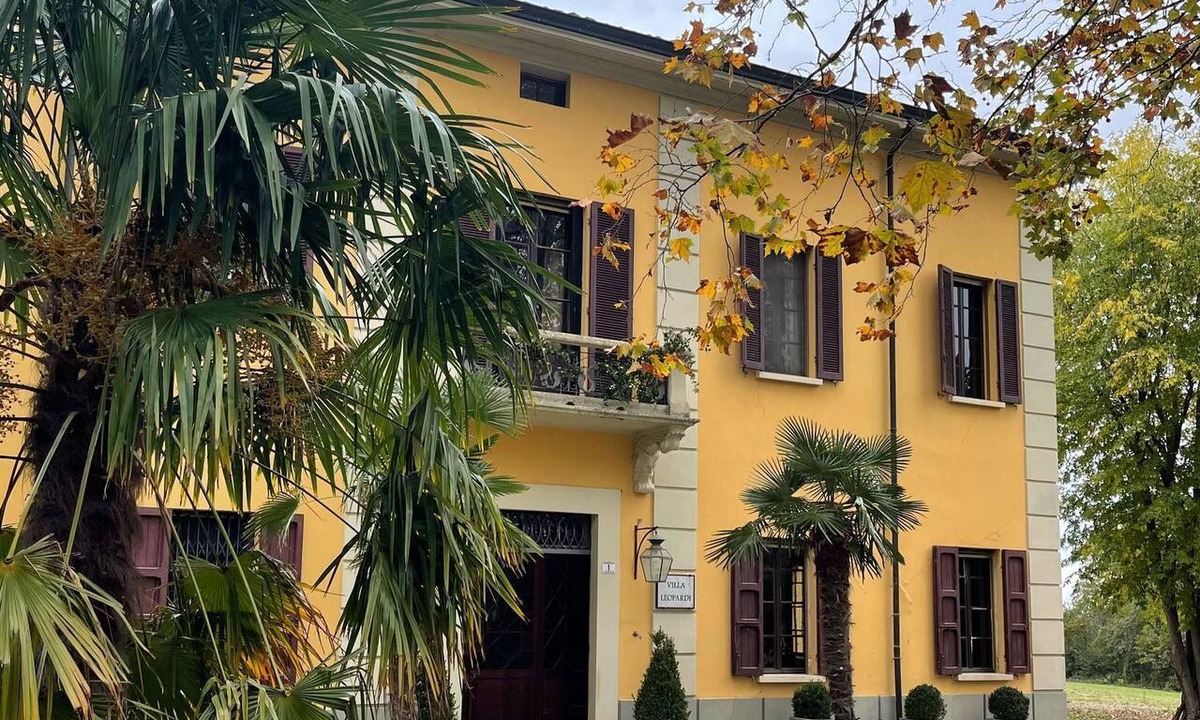 Traversetolo Bed & Breakfast | Villa Leopardi - A luxury guesthouse in the Parma countryside