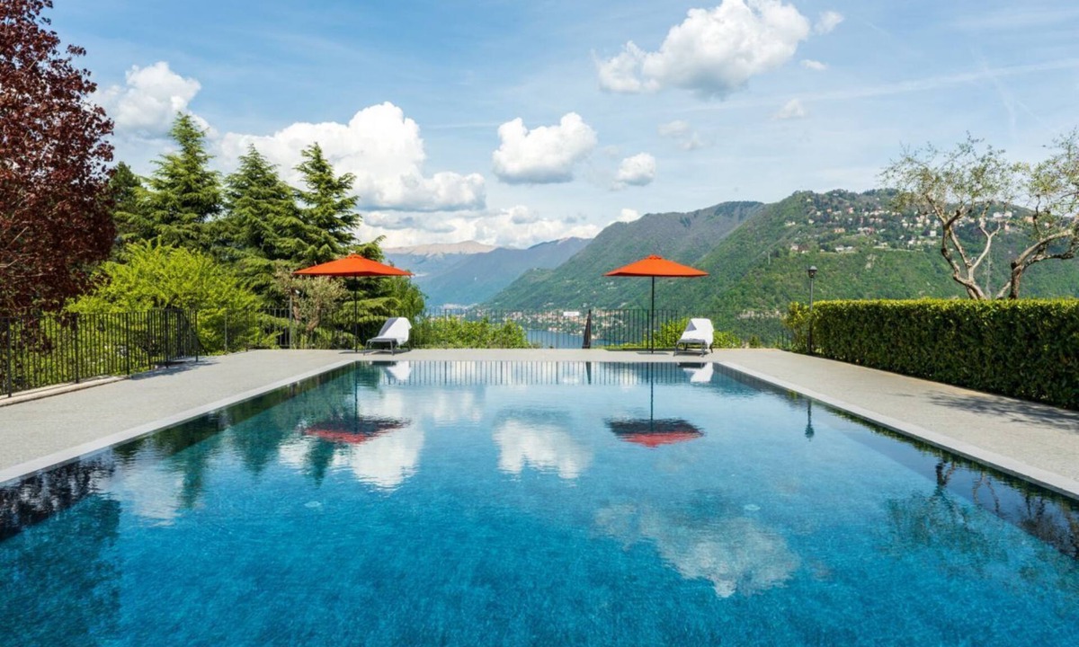 Como Apartment | Villa Maderni Hidden Lake Gem - by MyHomeInComo