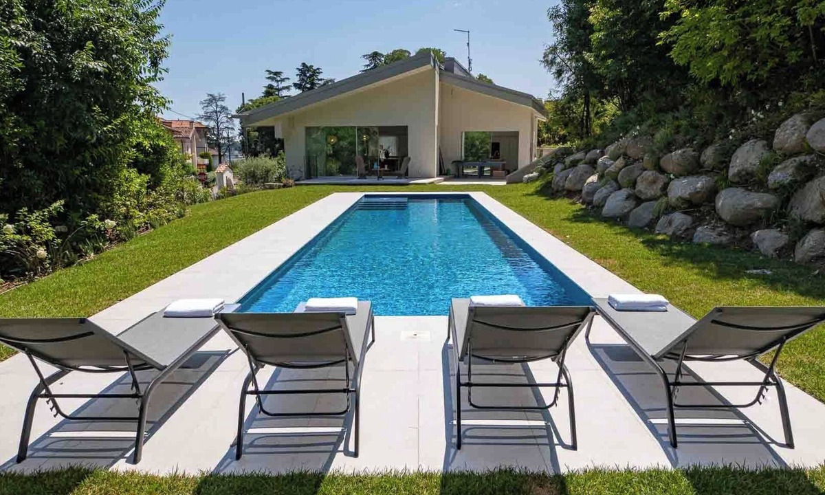 Barbarano Villa | VILLA SONIA, with swimming pool, close to the lake and the center of Gardone Riviera