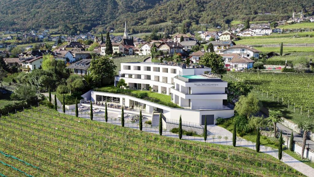 Caldaro Sulla Strada del Vino Bed & Breakfast | Villa Weingarten